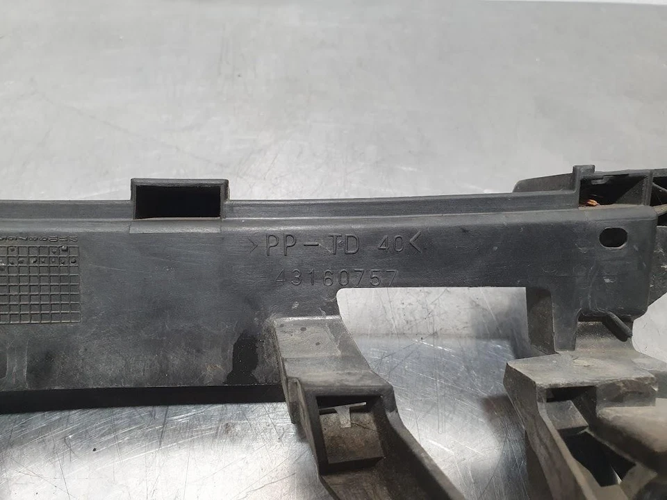 PEUGEOT 307 T6 RH HEADLIGHT BRCAKET 43160757 10/05-12/09  - Image 4 of 4