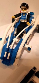 LEGO 8252 Technic BEACH BUSTER Off Road Police Vehicle 85% complete