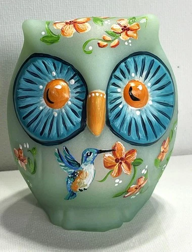 Fenton Jade GLASS  Beautiful Hummingbird Floral Design  4"  OWL  Rachelle   OOAK