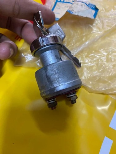 MAZDA 800 1500 1600 B1600 Ignition Switch Start Key Genuine Parts NOS JAPAN - Picture 9 of 10