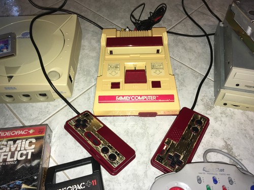 LOTTO RETRO GIOCHI E CONSOLE FLOPPY 5.25 HDD VINTAGE NINTENDO, DREAMCAST, AMIGA - Afbeelding 11 van 14