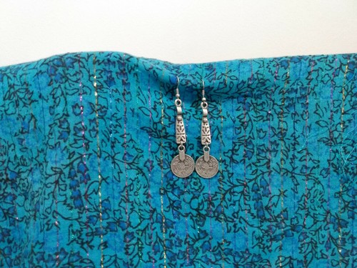 VINTAGE ETHNIC EASTERN ISLAMIC SILVER COIN DROP EARRINGS - Picture 8 of 10