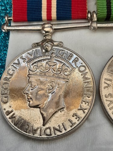 AUSTRALIAN WW2 DEFENCE MEDAL & 1939-45 MEDALS NAMED & NUMBERED G . STIRTON - Picture 4 of 15