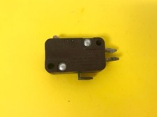  USED E33-CHERRY-BUTTON SNAP LIMIT SWITCH FREE SHIPPING 