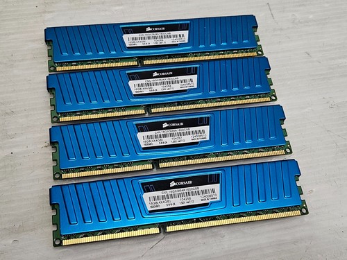 16GB (4x4GB) DDR3, PC3-12800, 1600MHz, CORSAIR VENGEANCE LP BLUE, 1.5V, WORKING - Picture 2 of 3