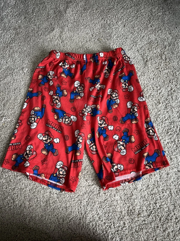 Lote de dos pantalones cortos de videojuegos Fortnite Llama/Mario para niños Foto 4 de 4