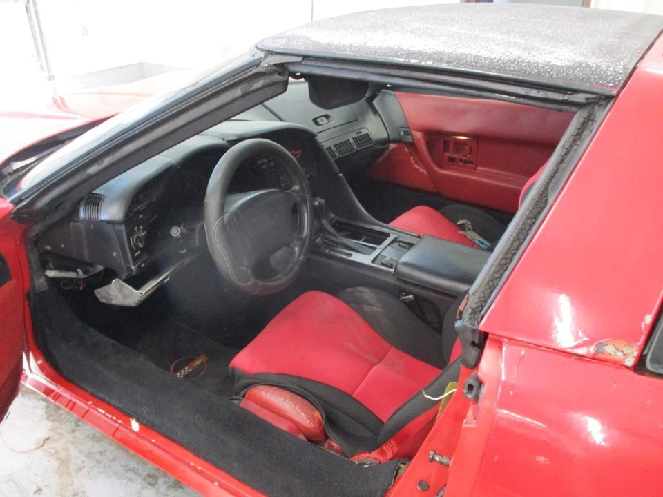 Used Washer Fluid Reservoir fits: 1992 Chevrolet Corvette Grade A - Image 3 of 4