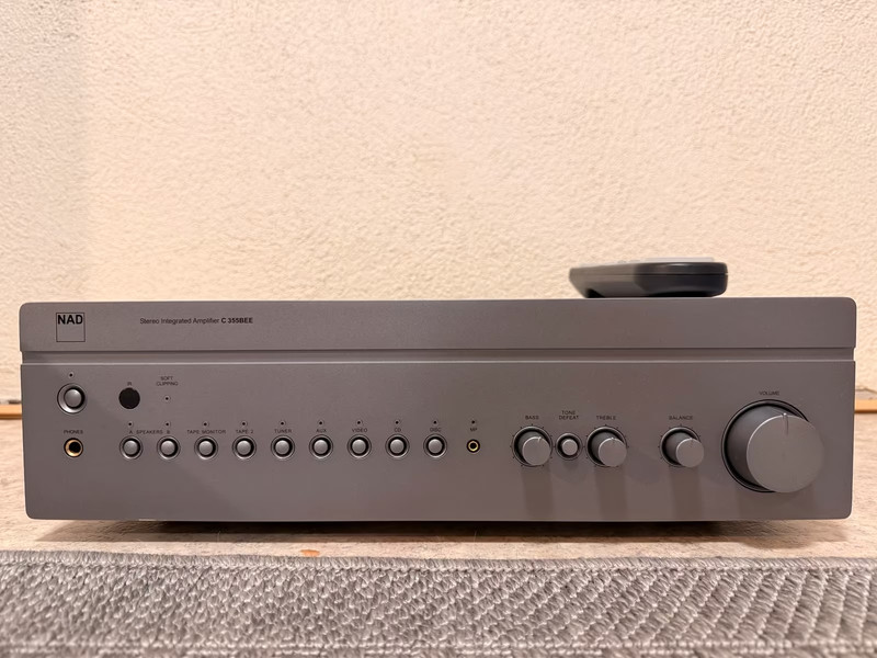 Rare NAD C355BEE Stereo Integrated Amplifier 80W x 2 in 8 ohm. British Hi-Fi