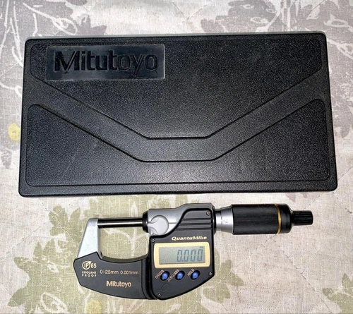Mitutoyo Kantamike 293-145 Digital Micrometer 0-25mm Measuring Tool with Case