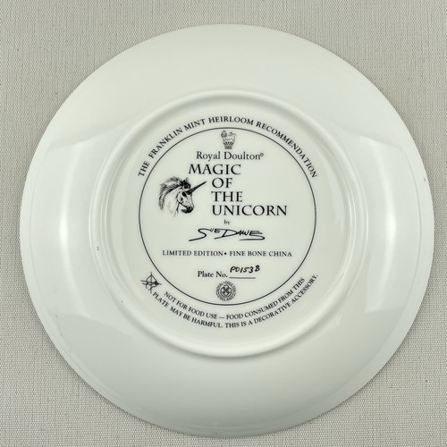 Royal Doulton Magic of the Unicorn Sue Dawe The Franklin Mint Porcelain Plate - Picture 2 of 11