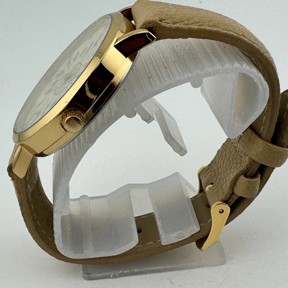 Reloj de Cuarzo Accutime Vintage Hombre Tono Dorado Hojas Dial Japón Analógico Batería Nueva Foto 4 de 4