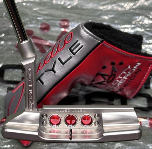 Scotty Cameron Studio Style Newport 2 Blade Putter 35" w/ Headcover NEW! - Picture 3 of 11
