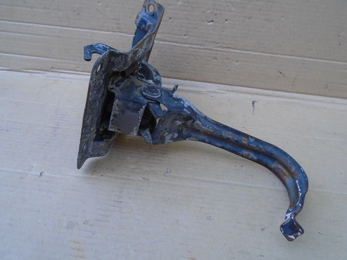1962 Bel Air HOOD RELEASE latch lock lever 62 Chevrolet Impala Biscayne Belair - Picture 7 of 10