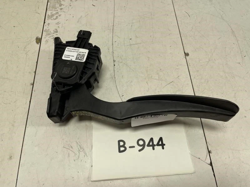 Ford Taurus 2019 sel acelerador pedal de acelerador OEM+ Foto 4 de 4