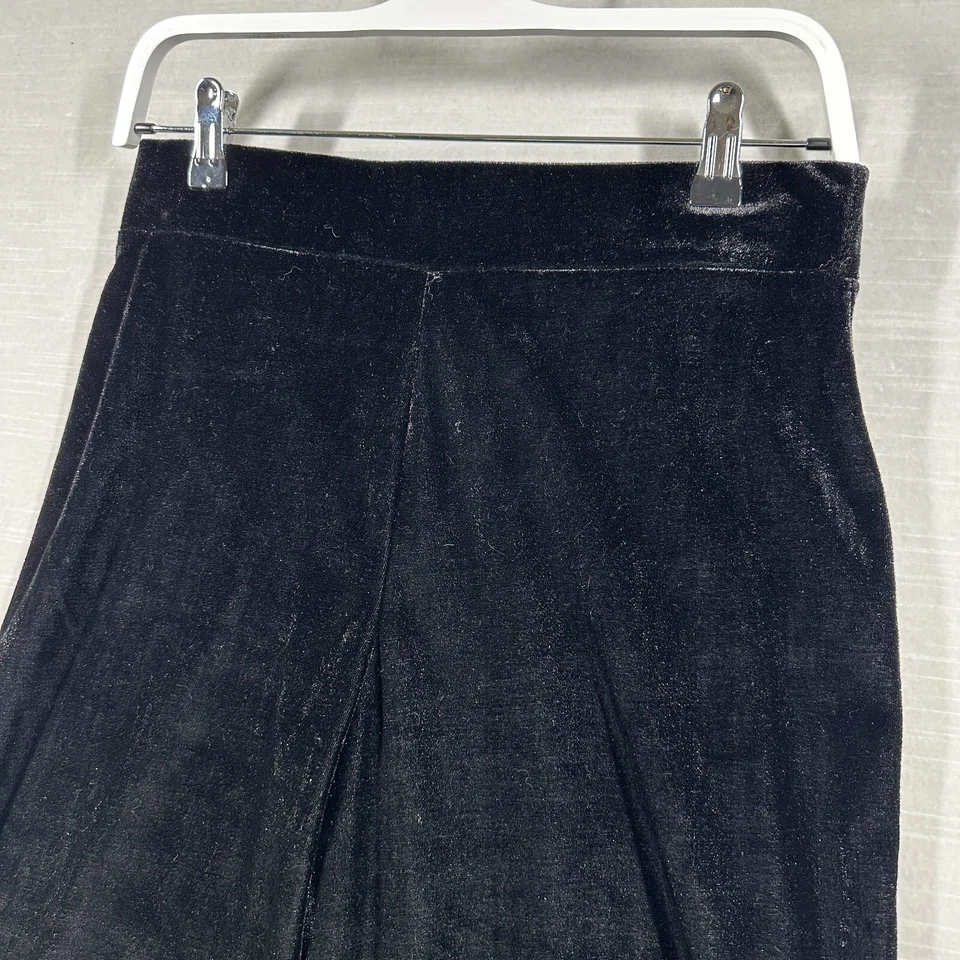 Pantalones de terciopelo Mossimo para mujer negros medianos fluidos góticos núcleo ancho acampanado Foto 3 de 4