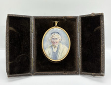 Antique Miniature Portrait of an Edwardian Lady in Gold Tone frame & Fitted case