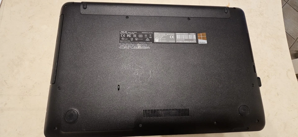 NOTEBOOK ASUS F541U (Intel Core i5-6198DU, 8GB RAM, 500GB HDD) - Immagine 4 di 4