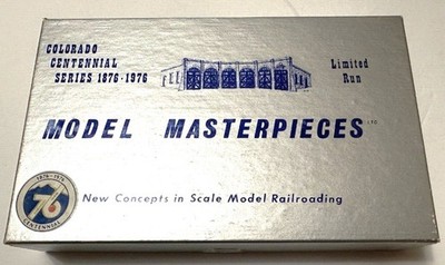Model Masterpieces 104 C & S Section House Wood & Plastic Building Kit