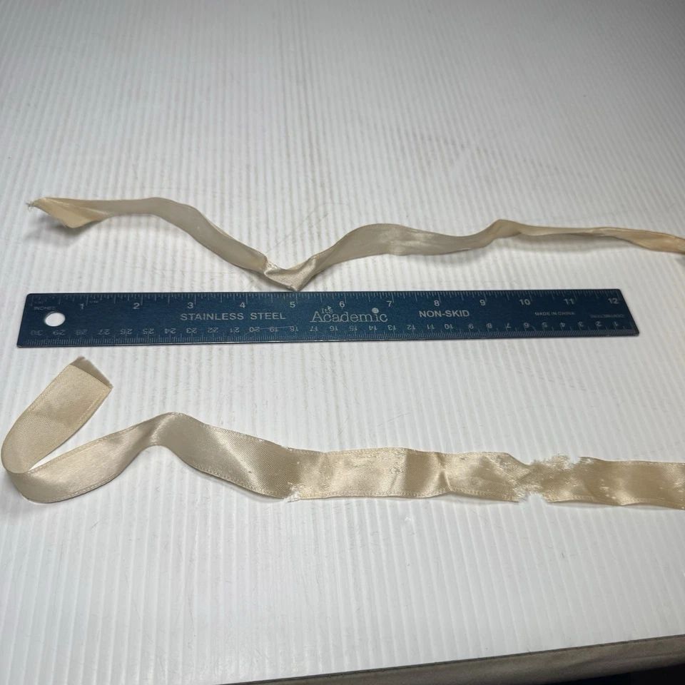 Antique Baby Bonnet With Pink Lace Trim With Match Cinched Purse - Image 3 of 4