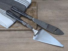 Chic Antique Linas Tortenheber & Kuchenmesser Set &ndash; Dunkelgrau, Shabby