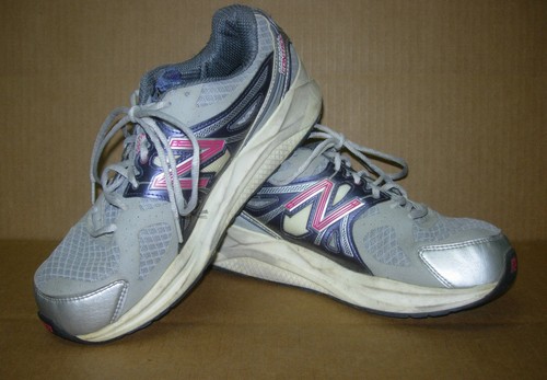 New Balance 1140 women's size 9 2E 