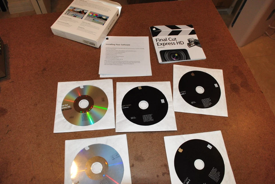 Apple Final Cut Express HD MA261Z/A Version 3.5 Software, Video Editing - Image 3 of 3