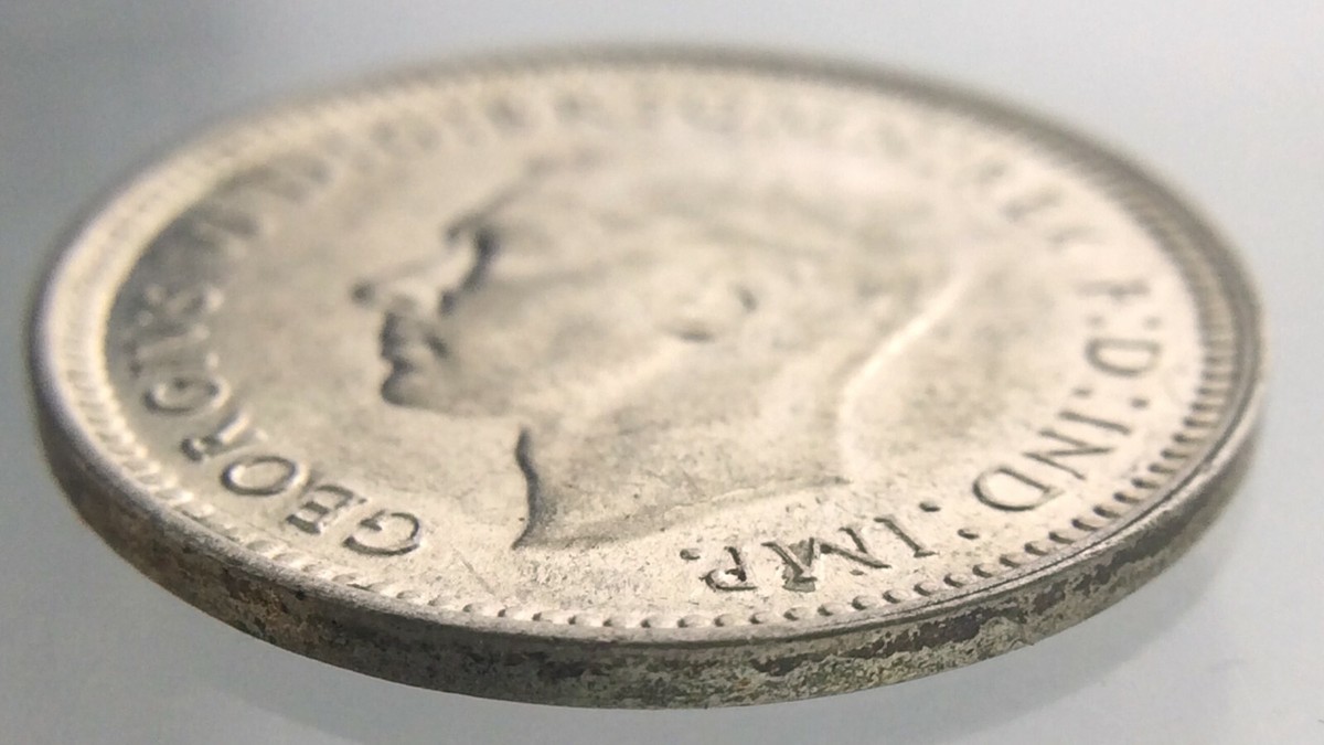 1942 S Australia Three Pence KM# 37 Uncirculated Coin Silver