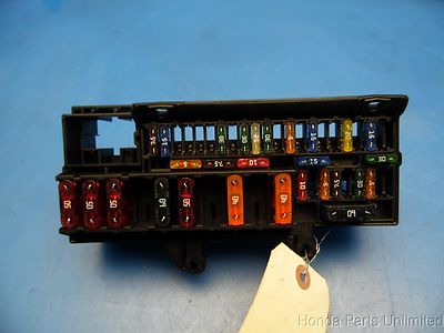 02-05 BMW 7 Series E65/E66 OEM fuse block unit box with fuses Part # 6 900 582