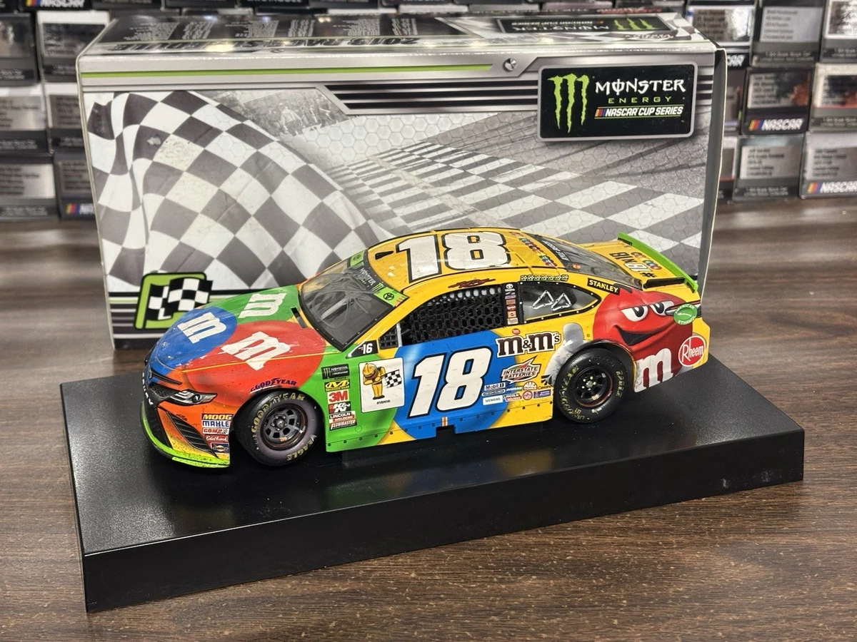 Kyle Busch Diecast Racing Cars 1:24 2018 Vehicle Year for sale - eBay