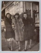 Vtg B&W Snapshot Three Women Fashionable Winter Coats Fur Trim Heels 1940s