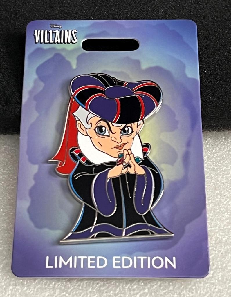 ②ふるりん 様 DROPPDRÄLL + choucho Disney WDI Chibi Villains Hunchback of Notre Dame Claude Frollo LE
