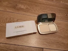La Mer The Soft Moisture Powder Foundation with SPF 30 ( 01 Alabaster )