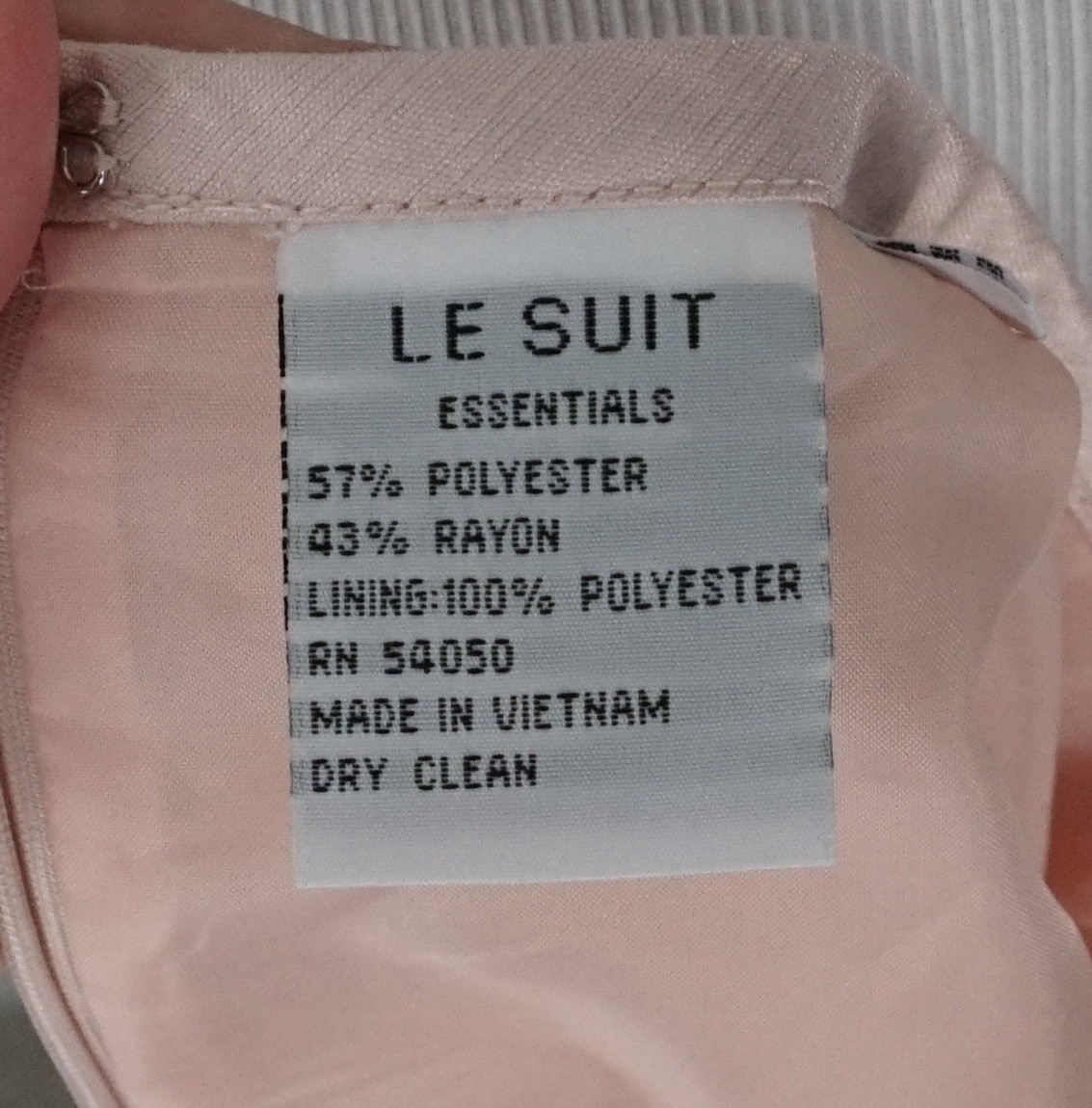 Le Suit Pink 2 Pc 3 Button Collared Career Business Skirt Suit Size 10