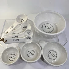 Young’s Inc, Measuring Cups And Tsp Tbsp Spoon Set Ceramic White Leaf Rare! NWT
