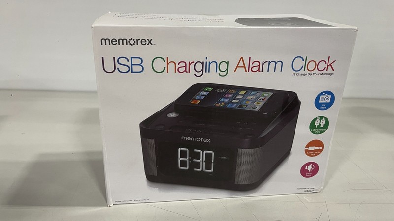 Memorex MC8431 USB Charging Alarm Clock Radio with 2 USB