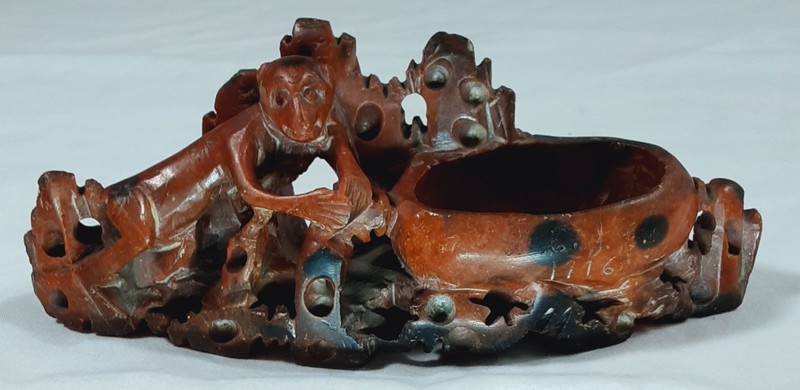 Vintage  Carved Red & Black Soapstone  Monkey Inkwell Brushpot Calligraphy 