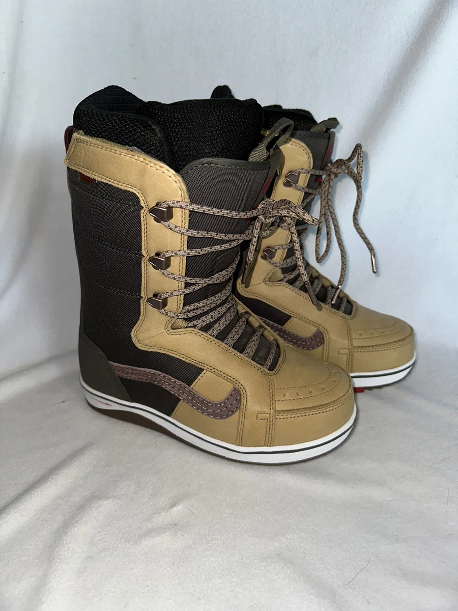 Vans v66 sale snowboard boots