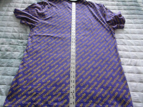 Reason Brand Unisex T-Shirt Gratitude Size XL Purple Gold Short Sleeve - Picture 7 of 8