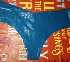 NeW VICTORIA  secret no show thong Panty Size medium teal shine 