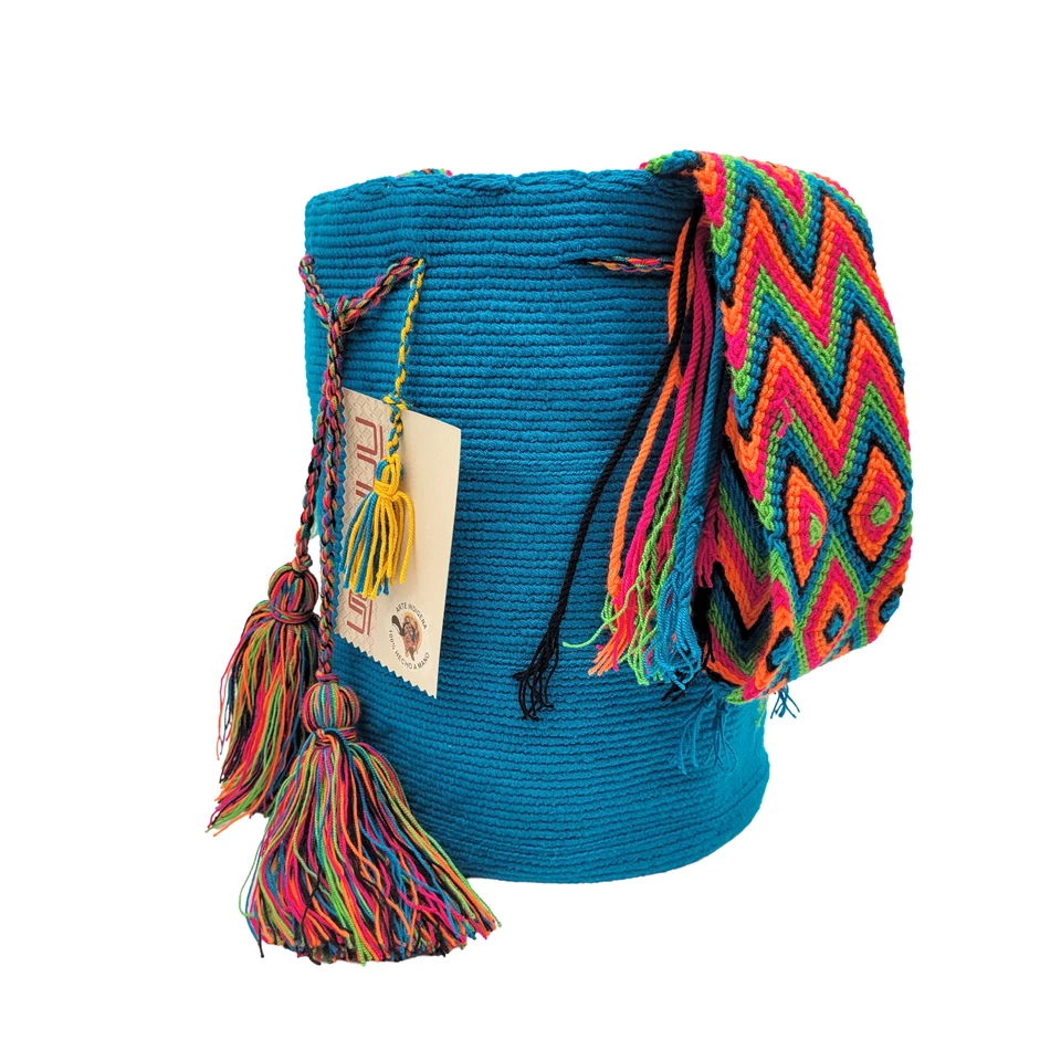 NUEVO CON ETIQUETAS 🔥 Bolso Mochila Wayuu Grande Colombiano Hecho a Mano Sólido Informal Calidad Superior AZUL Foto 3 de 4