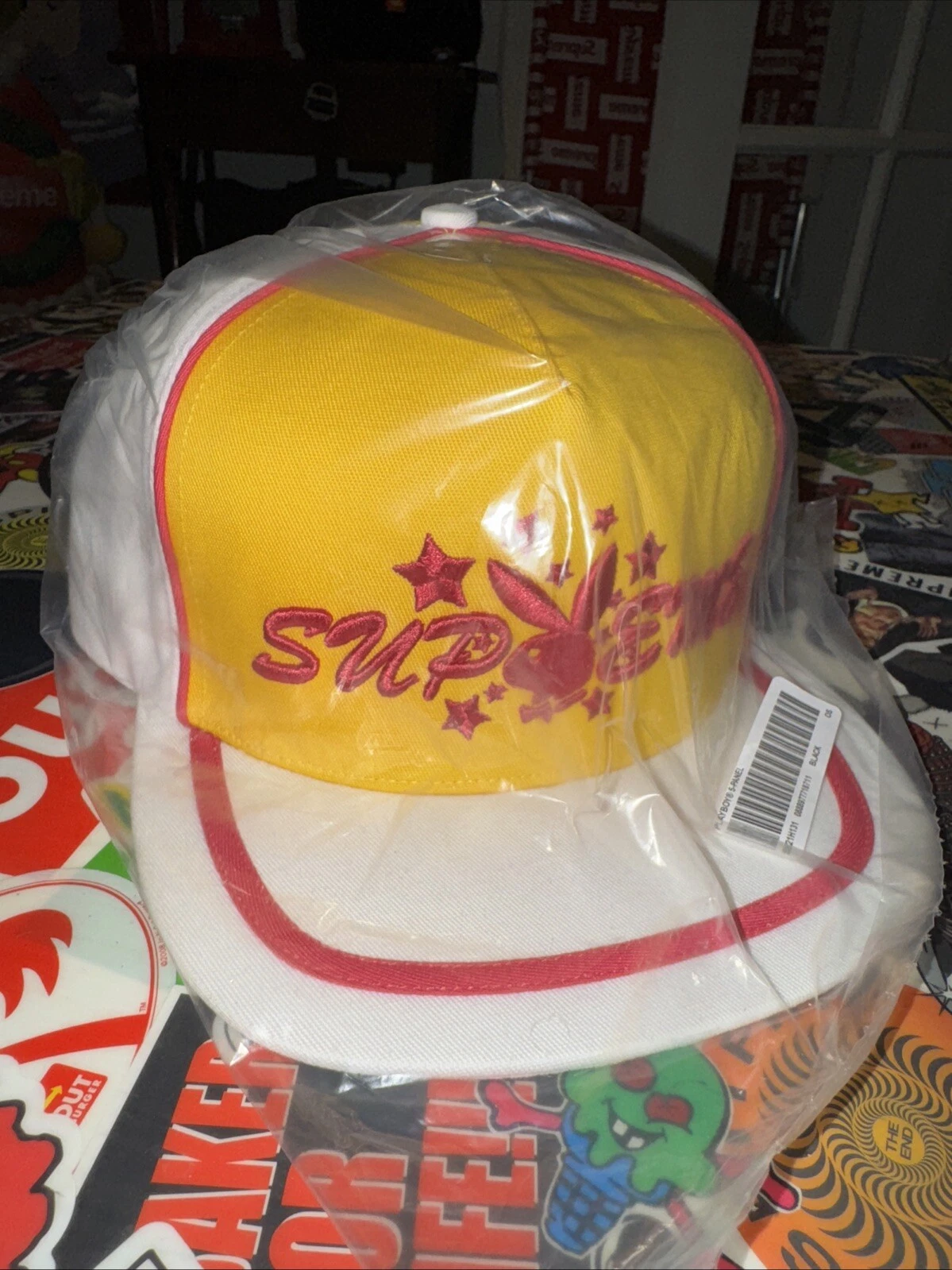 Supreme®/Playboy® 5 panneaux WHI (neuf dans son sac) World Famous SS21