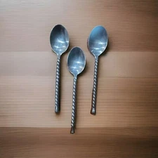 Gourmet Settings Long Twisted Handle Serving Spoons Set 3