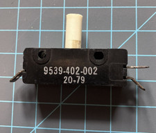 USED 9539-402-002 - Switch - Dexter Laundry for Commercial Dryer tested good 
