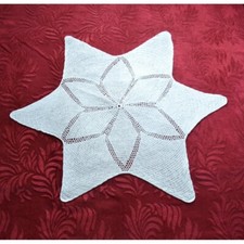 CENTRO  REALIZZATO A MANO AD UNCINETTO " Stella" diam. 60 cm