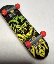 Vintage Tech Deck Darkstar Fingerboard Dark Star Toy Skateboard Skater Board B