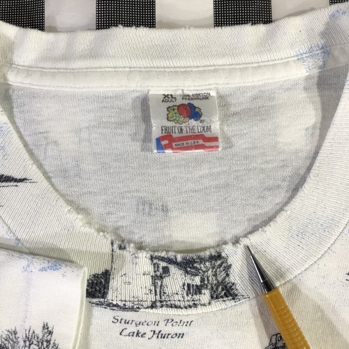 Lighthouse Bird Art All Over Print Distressed Vintage 90s Single Stitch T Shirt - Picture 9 of 9
