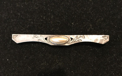 ART SILVER SHOP Brooch/Pin, w/pearlized stone setting, SAS MARK, Chicago, c1920s