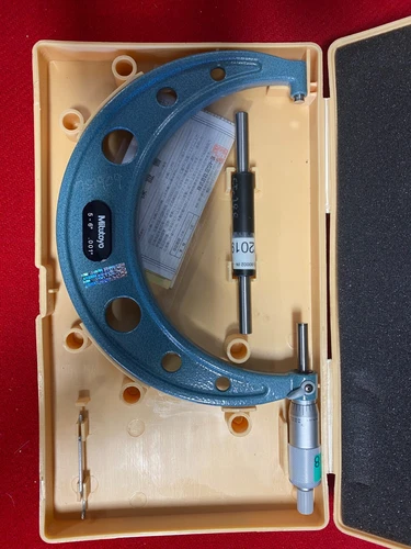 Mitutoyo 103-182 OM-6" Micrometer 5-6" 0.001" Graduations- 