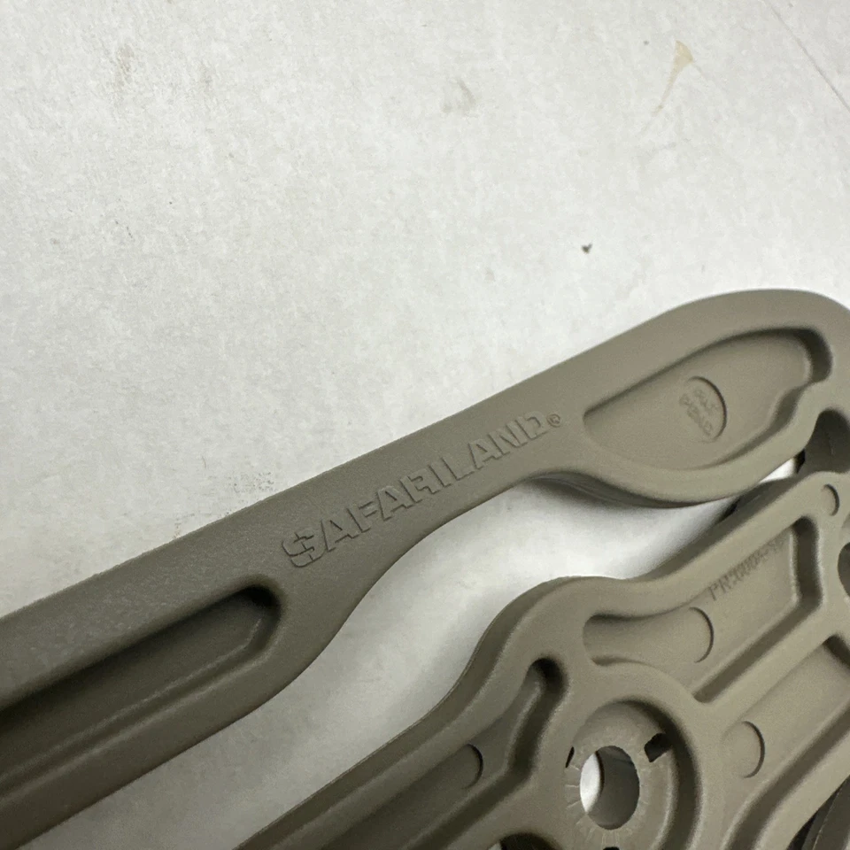 Safariland MLS 16 Molle Locking System Fork Male FDE 6004-16 Authentic - Image 3 of 3