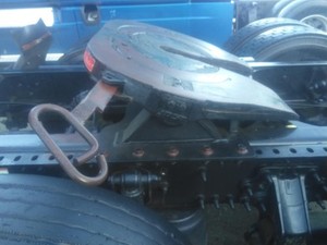 Replaces 2014 JOST STATIONARY FIFTH WHEEL 3924191